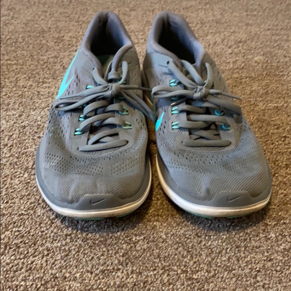 Nike 2016 Flex Runs - Picture 4 of 4